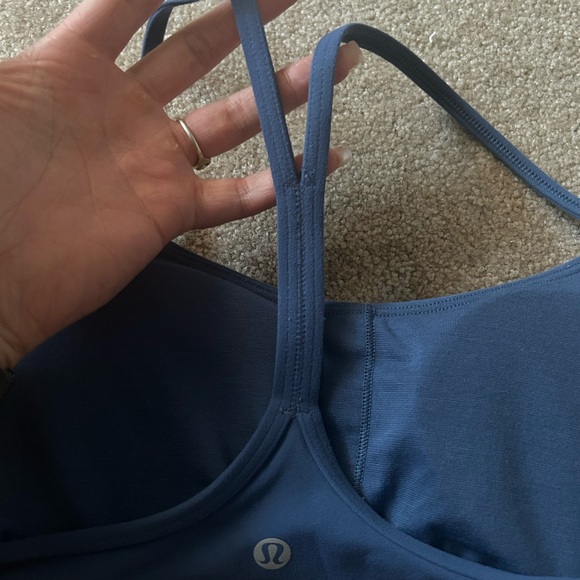 Lululemon y flow bra size 8 pitch blue!! - Picture 4 of 4